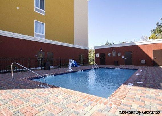Comfort Suites Denham Springs Exterior photo