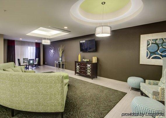 Comfort Suites Denham Springs Exterior photo